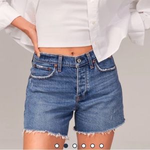 90’s baggy shorts low rise Abercrombie and Fitch